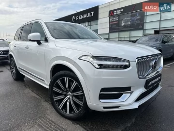 Авто Volvo Xc90 2023 № 7748863