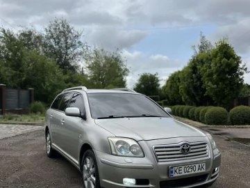 Авто Toyota Avensis 2005 № 7748898
