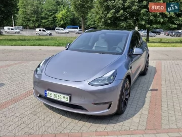 Авто Tesla Model Y 2024 № 7748995