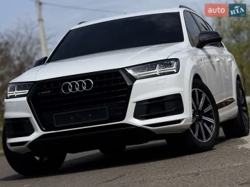 Авто Audi Q7 2017 № 7748997