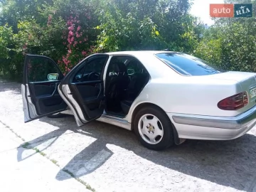 Авто Mercedes E-Class 2000 № 7749017