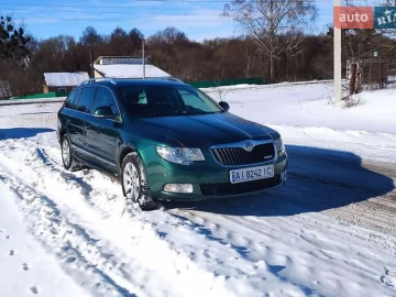 Авто Skoda Superb 2011 № 7749092