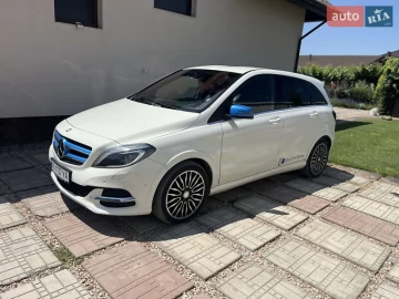Авто Mercedes B-Class 2015 № 7749098