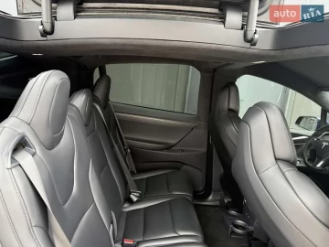Авто Tesla Model X 2020 № 7749161