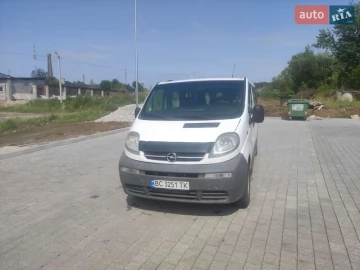 Авто Opel Vivaro 2004 № 7749256