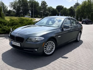 Авто BMW 5 Series 2013 № 7749329