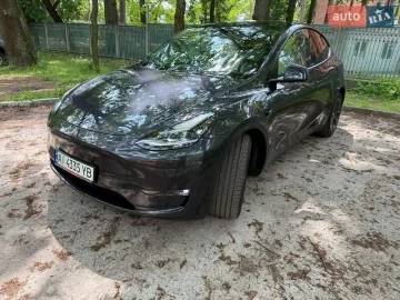 Авто Tesla Model Y 2024 № 7749354