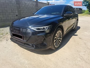 Авто Audi E-Tron 2021 № 7749356