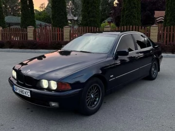 Авто BMW 5 Series 1999 № 7749386