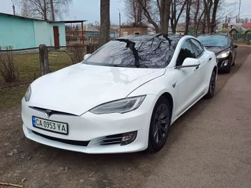 Авто Tesla Model S 2017 № 7749556