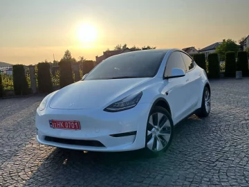 Авто Tesla Model Y 2021 № 7749565