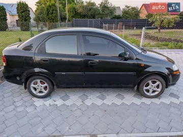 Авто Chevrolet Aveo 2005 № 7749610
