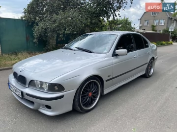 Авто BMW 5 Series 2001 № 7749641
