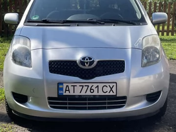 Авто Toyota Yaris 2007 № 7749653