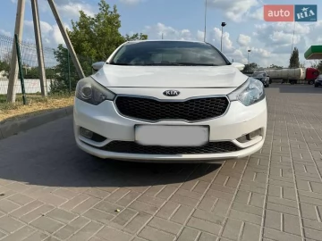 Авто KIA Cerato 2013 № 7749698