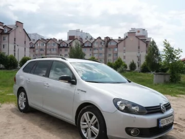 Авто Volkswagen Golf 2013 № 7749736