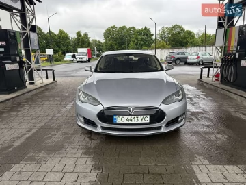 Авто Tesla Model S 2013 № 7749742