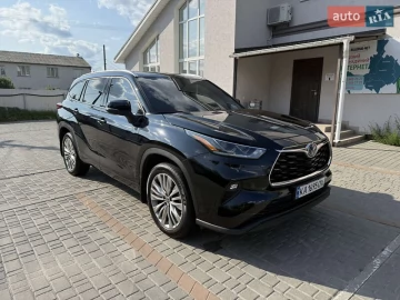 Авто Toyota Highlander 2022 № 7749831