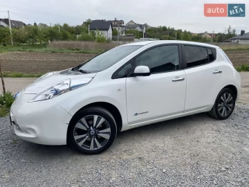 Авто Nissan Leaf 2013 № 7749925
