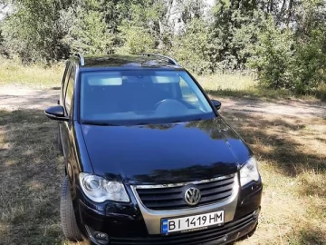 Авто Volkswagen Touran 2009 № 7749972
