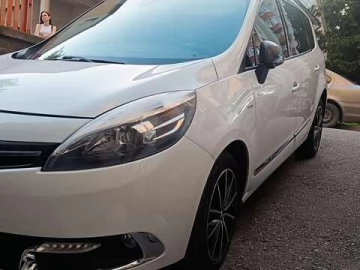 Авто Renault Grand Scenic 2013 № 7749990