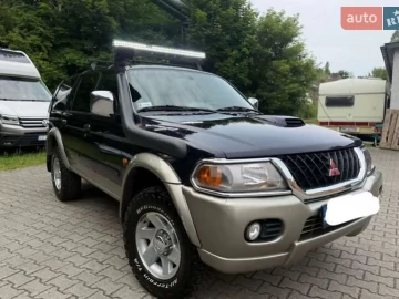 Авто Mitsubishi Pajero 2002 № 7750114