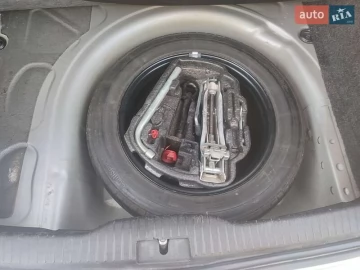 Авто Volkswagen Golf 2001 № 7750140