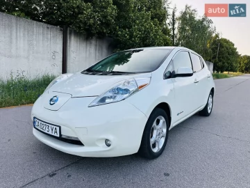 Авто Nissan Leaf 2012 № 7750183