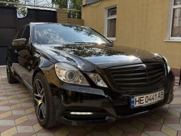 Авто Mercedes E-Class 2011 № 7750295
