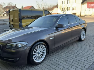 Авто BMW 5 Series 2012 № 7750302