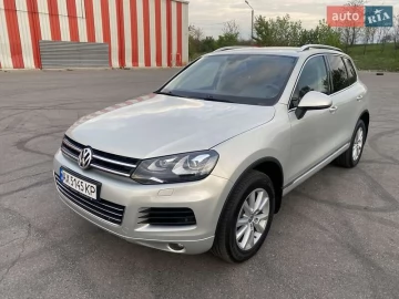 Авто Volkswagen Touareg 2013 № 7750330