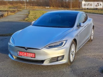 Авто Tesla Model S 2018 № 7750379