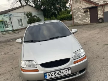 Авто Chevrolet Aveo 2005 № 7750383