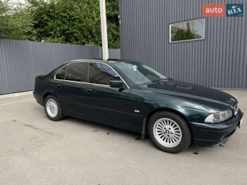 Авто BMW 5 Series 2001 № 7750387