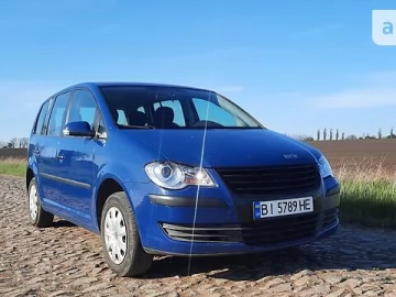 Авто Volkswagen Touran 2008 № 7750483