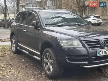 Авто Volkswagen Touareg 2005 № 7750597