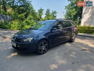 Авто Volkswagen Golf 2010 № 7750909