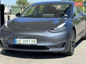 Авто Tesla Model 3 2020 № 7750931