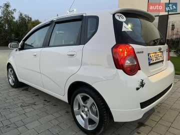 Авто Chevrolet Aveo 2008 № 7750988