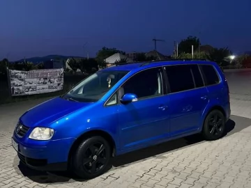 Авто Volkswagen Touran 2003 № 7751009