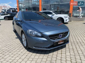Авто Volvo V40 2013 № 7751106