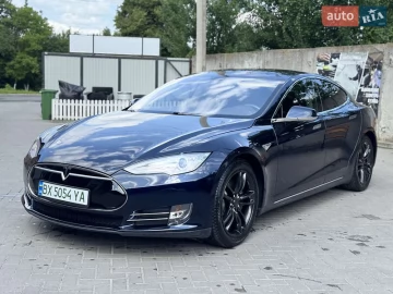 Авто Tesla Model S 2013 № 7751108
