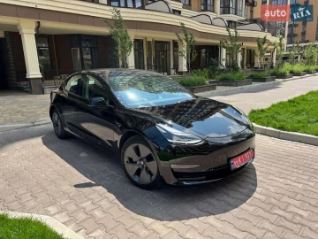 Авто Tesla Model 3 2021 № 7751291
