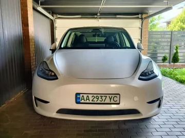Авто Tesla Model Y 2022 № 7751304