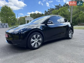 Авто Tesla Model Y 2024 № 7751314