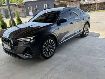 Авто Audi E-Tron Sportback 2021 № 7751325