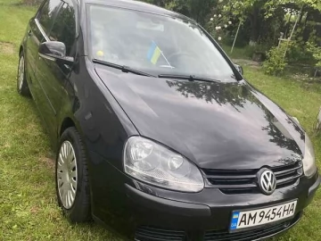 Авто Volkswagen Golf 2004 № 7751377