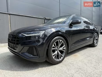 Авто Audi Q8 2021 № 7751529