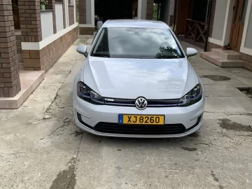 Авто Volkswagen E-Golf 2018 № 7751672
