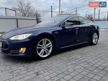 Авто Tesla Model S 2016 № 7751708